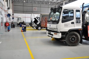 Isuzu Service Center Padang Jawa Shah Alam, Service Bays