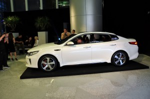 Kia Optima GT Side View, Malaysia Launch 2017