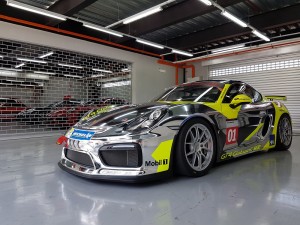 Porsche Cayman GT4 Clubsport, Malaysia Front Three Quarter View 2017