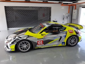 Porsche Cayman GT4 Clubsport Malaysia Side View 2017