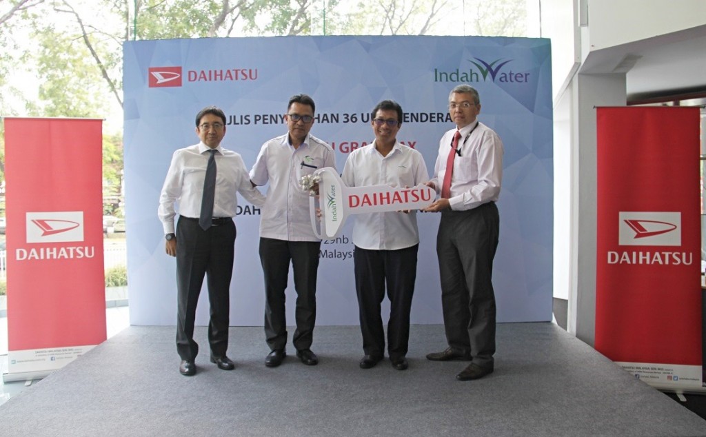 L-R: Mr. Makoto Ogawa (ED, DMSB), En. Ir. Mohd Taufik Salleh (Head of Regional Operation Southern, IWK), En. Faizal Othman (CEO, IWK) and En. Arman Mahadi (GM, DMSB)