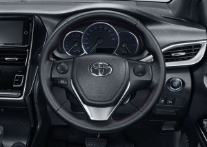 Toyota Yaris_Steering Wheel