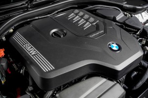 BMW 330Li M Sport_TwinPower Turbo Engine