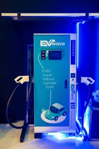 EV Wave_Charging Station_Cycle & Carriage_neu Concept Store