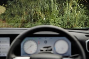Jaecoo J8 AWD_6 seater_Head Up Display