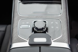 Jaecoo J8 AWD_6 seater_Centre Console_Knob