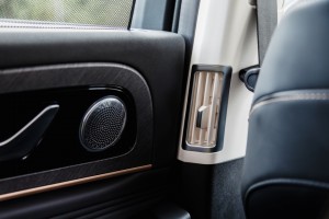 Jaecoo J8_5 seater_B Pillar_Air Vent