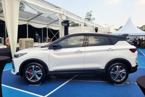 Proton X50_Flagship_2025_Side