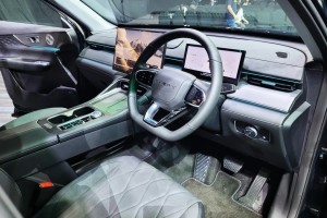 Chery Tiggo 8 PHEV CSH_Hybrid_Dashboard_Centre Console_Steering_Infotainment