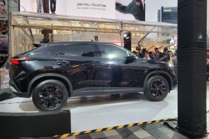 Chery O5_Side